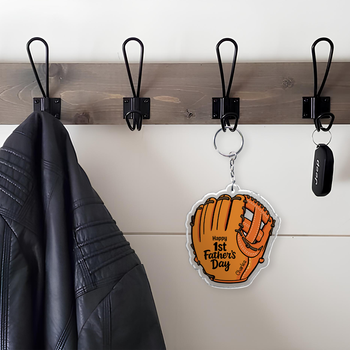 Father - Daddy's Greatest Catch Ever - Personalized Shaking Keychain