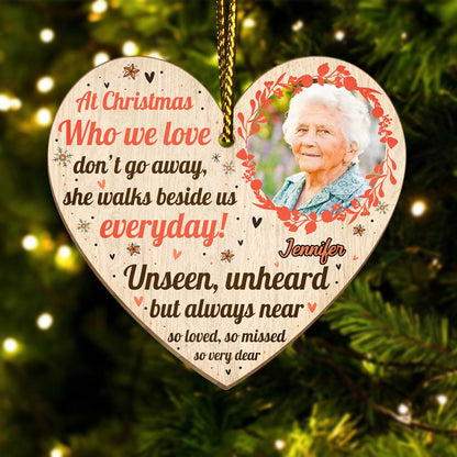 Family - In Loving Memory Robin Christmas Decoration - Personalized Wood Photo Ornament